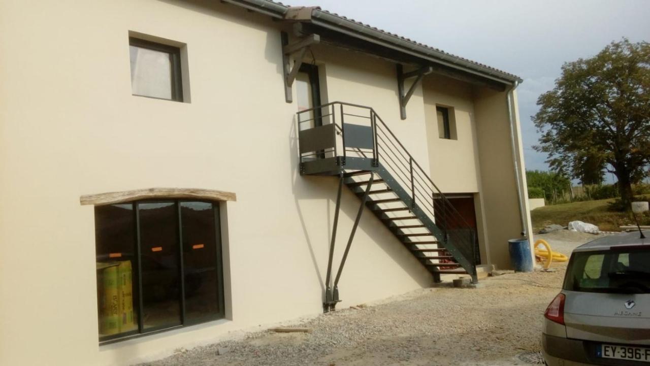 Gites Du Mas De Surlan Chantemerle-les-Bles Luaran gambar